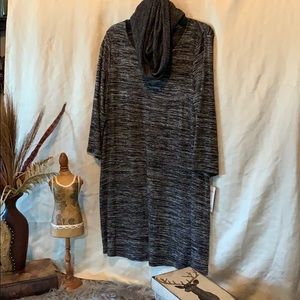 Ladies large black/gray sweater dress with scarf